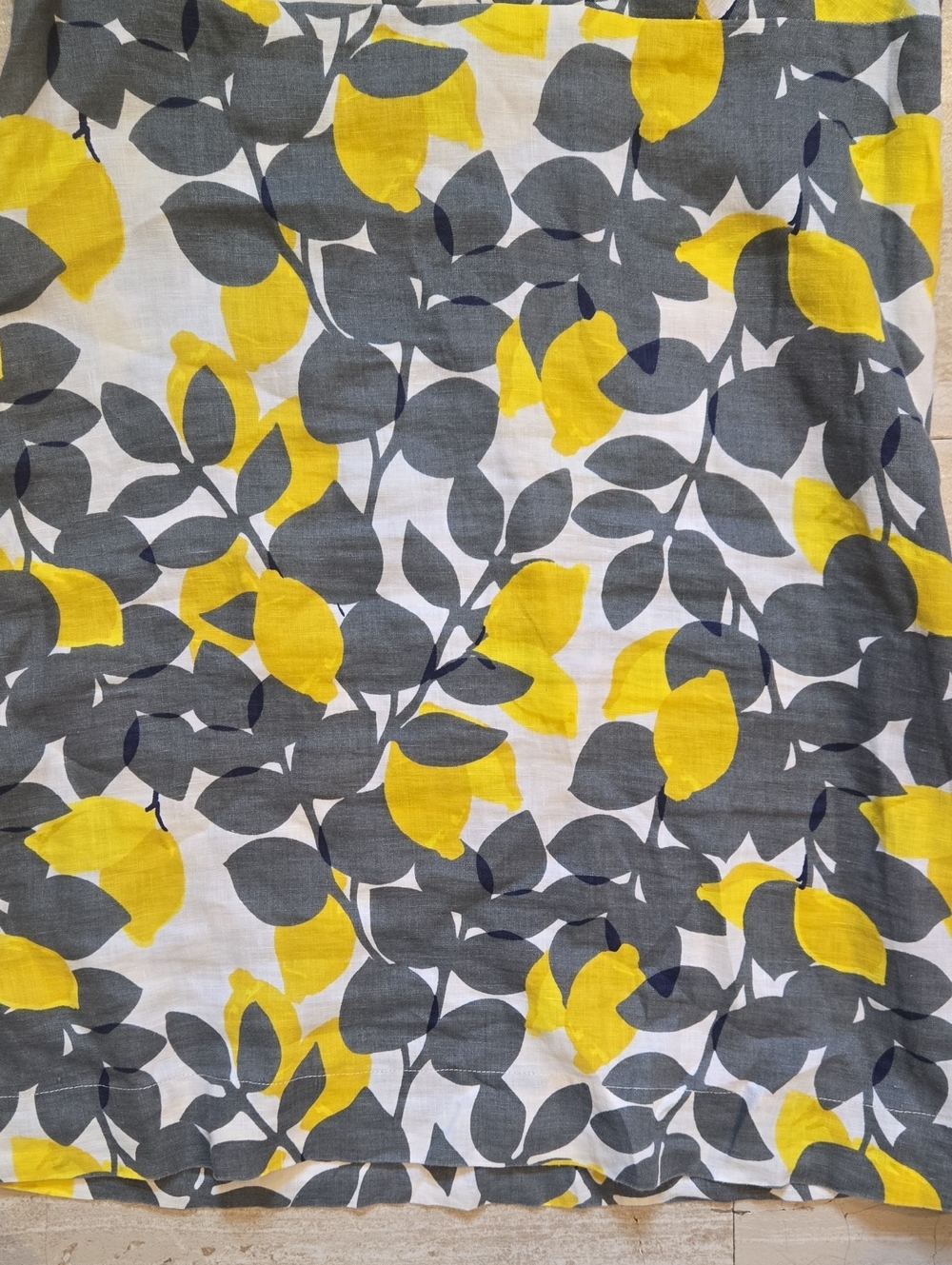 Boden Lemon Print Linen Shift Dress - Picture 7 of 10